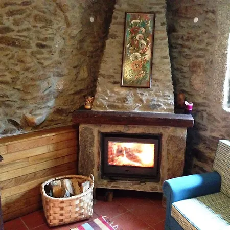 Country house Agrofarm With Animals - Qta Entre Sebes