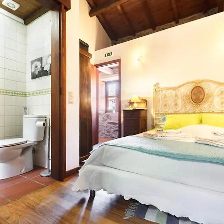Agrofarm With Animals - Qta Entre Sebes Country house *