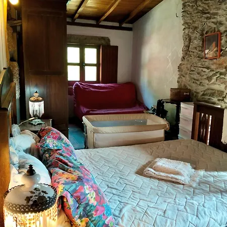 Agrofarm With Animals - Qta Entre Sebes 컨트리하우스 카베세이라스 드 바스투