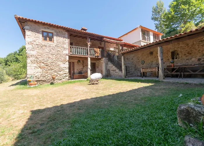 Agrofarm With Animals - Qta Entre Sebes Venkovský dům