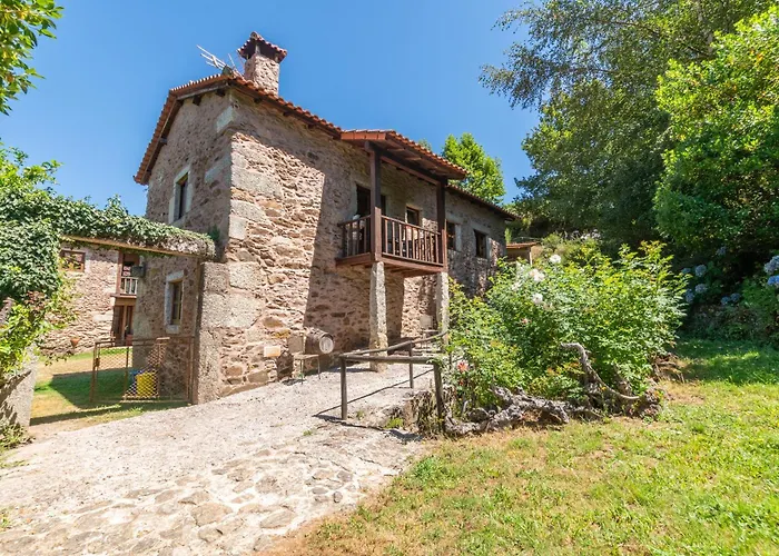 Agrofarm With Animals - Qta Entre Sebes Kır Evi